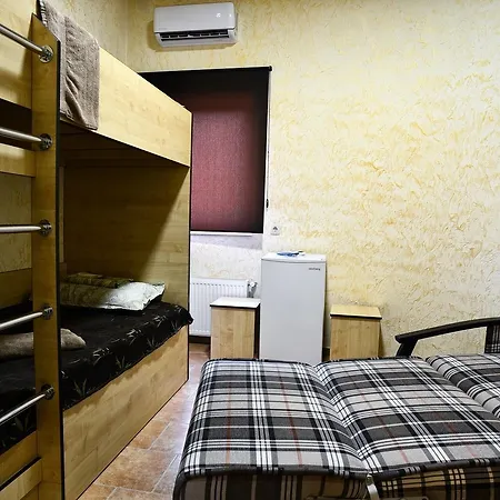 Hostel Logovo *